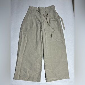 Club Monaco Anreannah Khaki pant size 10 NWT.